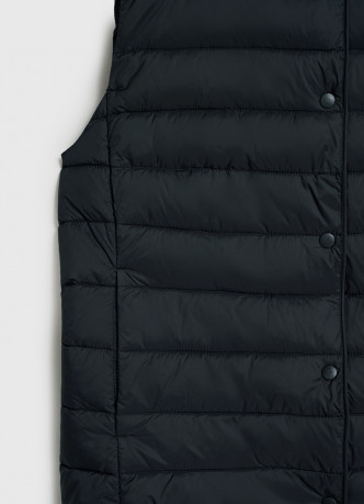 Лёгкий стёганый жилет