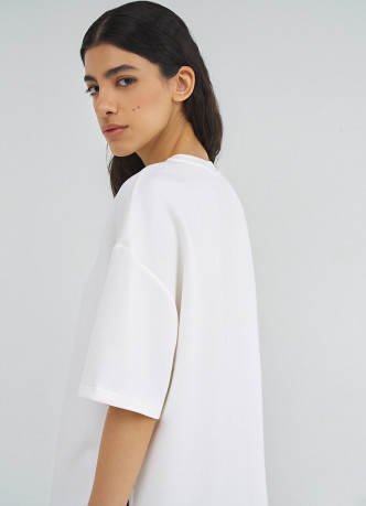 Футболка оверсайз с разрезами