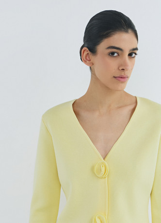 Кардиган с пуговицами в виде цветов