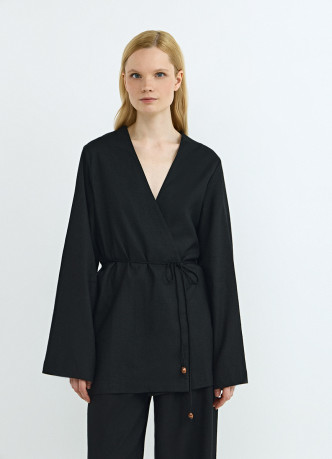 Рубашка изо льна с завязкой