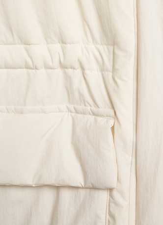 Утеплённая куртка с кулиской