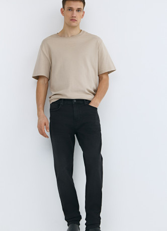 Зауженные джинсы Slim