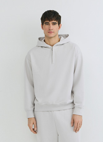 Толстовка на молнии с капюшоном