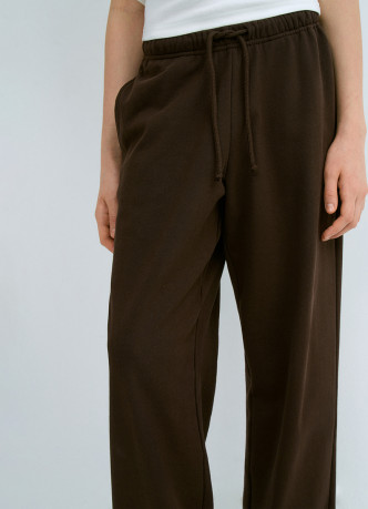 Широкие трикотажные брюки для девочек