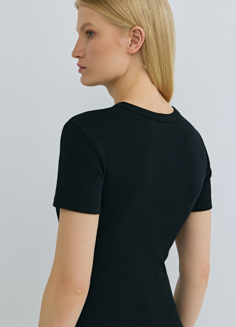 Футболка в рубчик