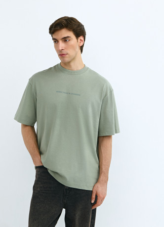 Футболка с принтом