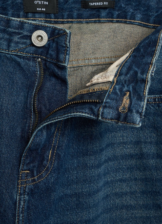 Зауженные джинсы Tapered