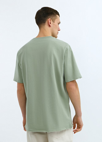 Базовая футболка с необработанным краем