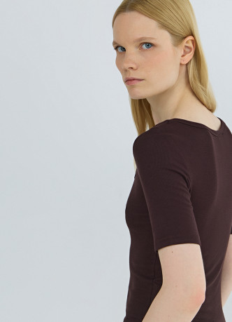 Футболка хенли из вискозы