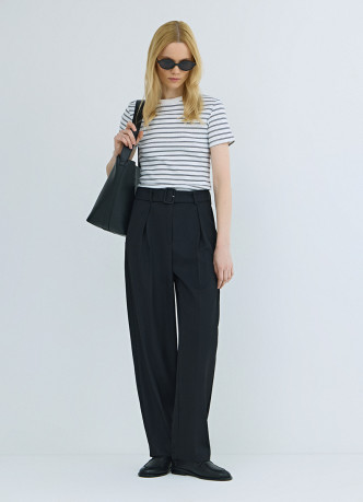 Зауженные брюки с поясом