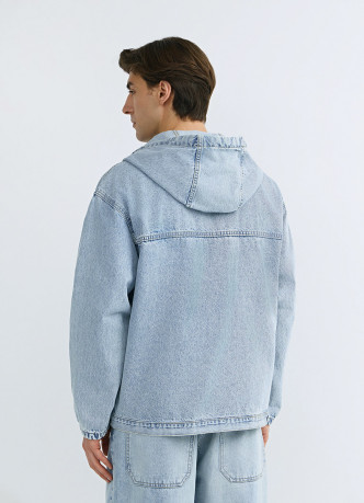 Джинсовая куртка на молнии с капюшоном