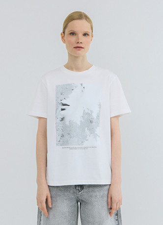 Футболка с принтом