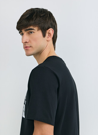 Футболка с принтом