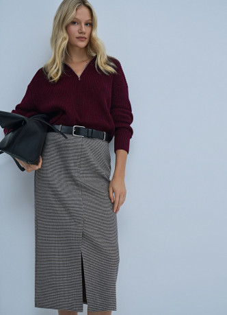 Прямая юбка миди