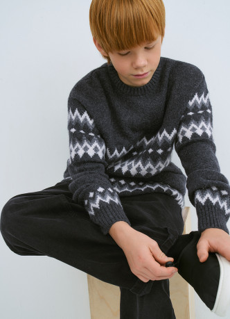 Вязаный джемпер для мальчиков