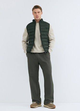 Ультралёгкий жилет с воротником-стойкой