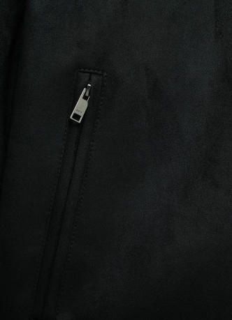 Бомбер из искусственной замши