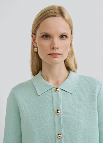 Кардиган на пуговицах