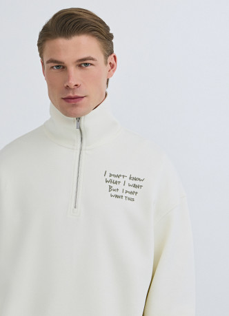 Толстовка с воротником-стойкой на молнии