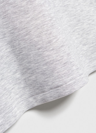 Футболка оверсайз с разрезами