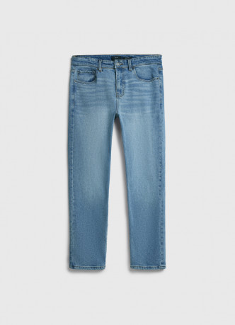 Зауженные джинсы