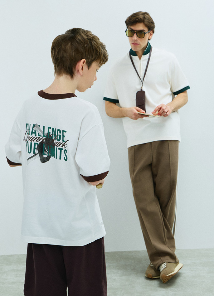 Футболка с объёмным принтом для мальчиков