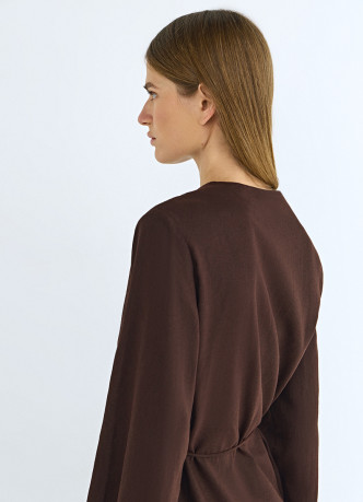 Рубашка изо льна с завязкой