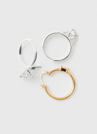 Серьги в виде колец O'STIN x Яндекс Книги