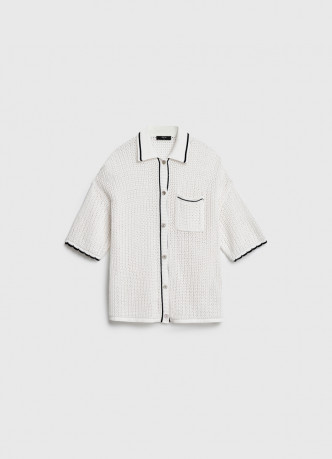 Блузка ажурной вязки с отложным воротником