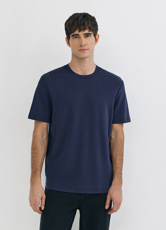 Футболка из гладкой ткани