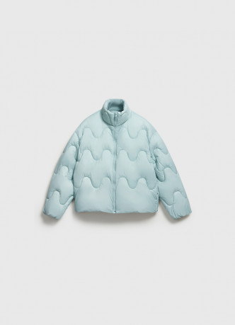 Короткая утеплённая куртка