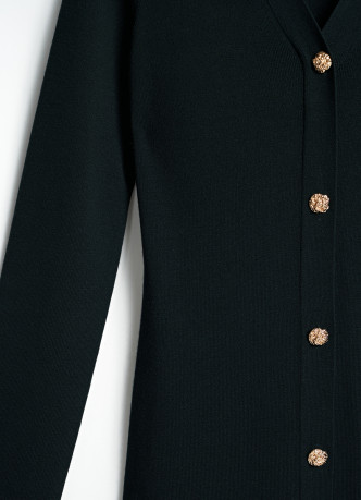 Вязаное облегающее платье