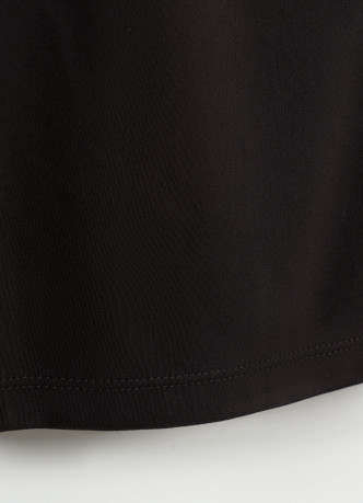 Лонгслив с квадратным вырезом