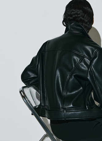 Куртка из искусственной кожи