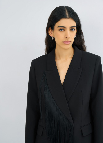 Двубортный жакет с отделкой из бахромы