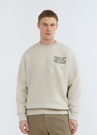 Базовый свитшот с принтом