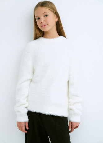 Пушистый джемпер для девочек