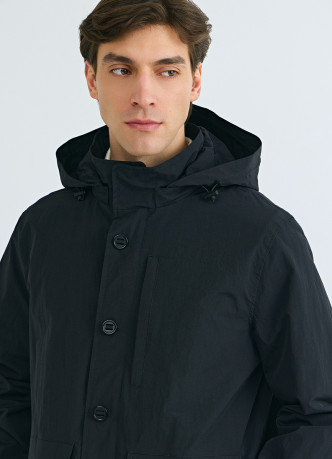Куртка со съёмным капюшоном