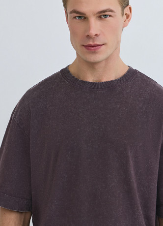 Базовая футболка с эффектом стирки