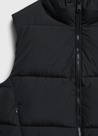 Утеплённый жилет