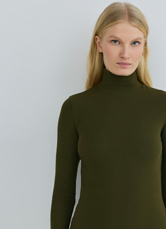 Водолазка из хлопка