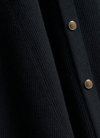 Вязаное платье мини