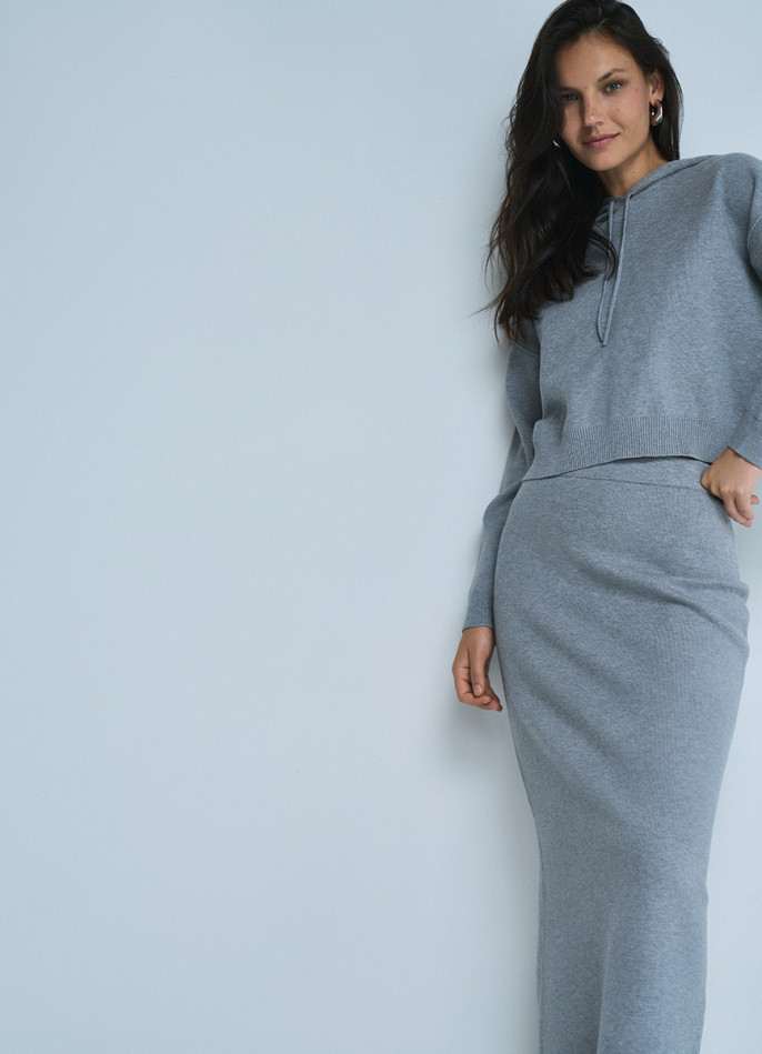 Прямая юбка миди