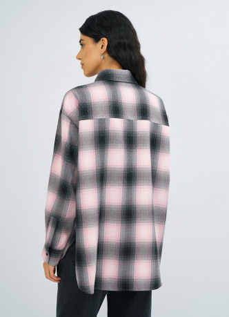 Рубашка в клетку со стразами