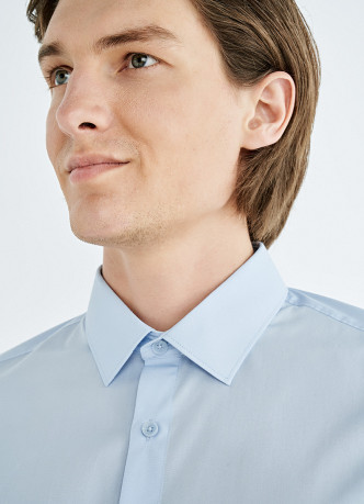 Базовая рубашка Slim Fit