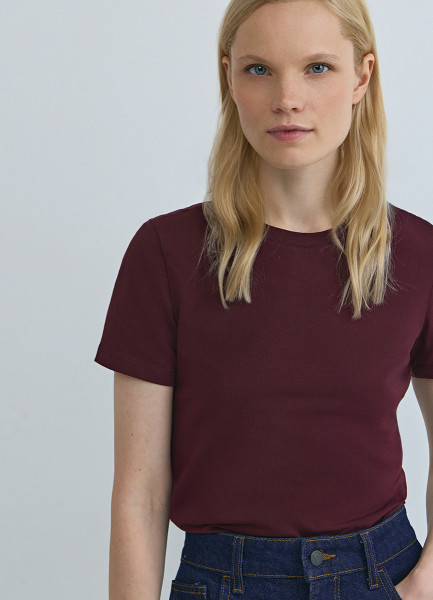 Базовая футболка из хлопка Фиолетовый 799₽