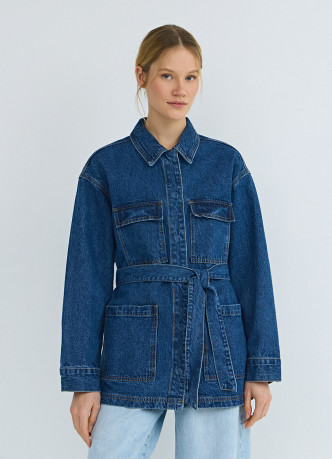 Джинсовая куртка