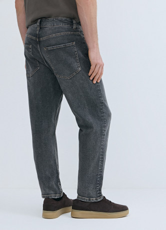 Зауженные джинсы Slim