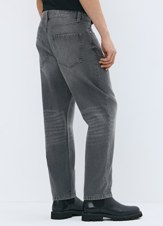 Зауженные джинсы Tapered