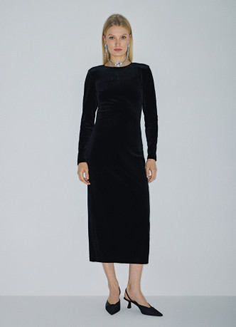 Бархатное платье миди с открытой спиной